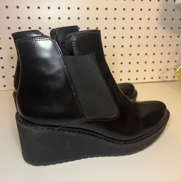 Clarks Marcelle Game, Black Ankle Wedge Booties - Picture 11 of 16